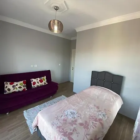 Essiz Doga Manzarali Apartment